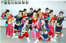 Монгол төрийн ордны бүжгийн уг сурвалж, уламжлал